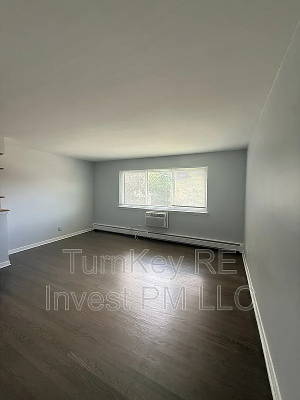 1 bed, 1.0 bath, 750 sqft, $1,200 — Photo 4