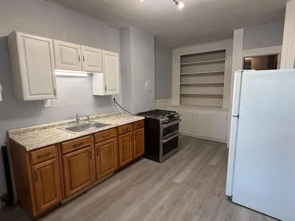 242 Madison Ave Unit 1, Bridgeport, CT 06604