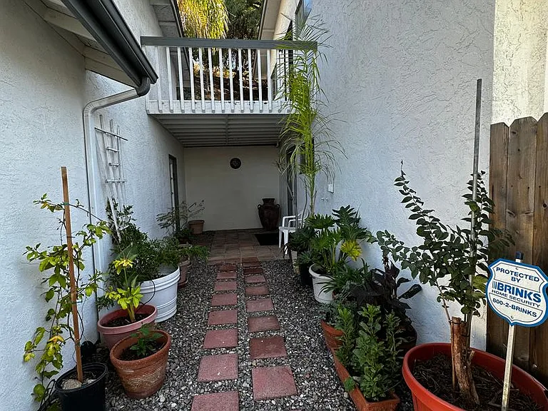 9594 Lamar St — Photo 2