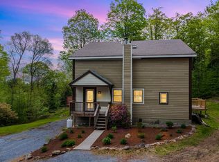 270 Melody Ln, Springfield, VT 05156