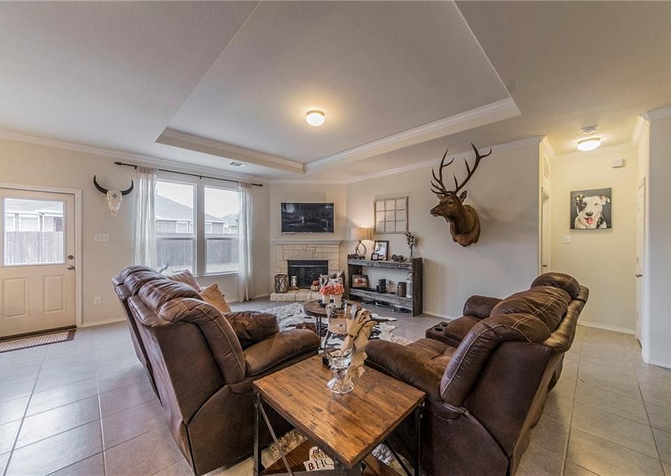 1st image of 525 Mesa View Trl