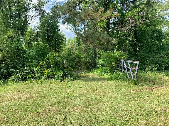3rd image of 2662 County Road 1462