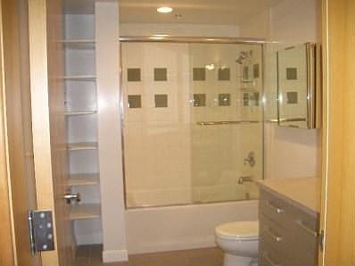 4th image of 550 Seagaze Dr APT 8