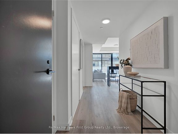 4th image of 1610 Charles St #444