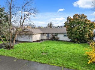 1249 Corona Ave, Jacksonville, OR 97504