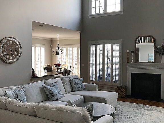 2nd image of 9605 Hillspring Dr
