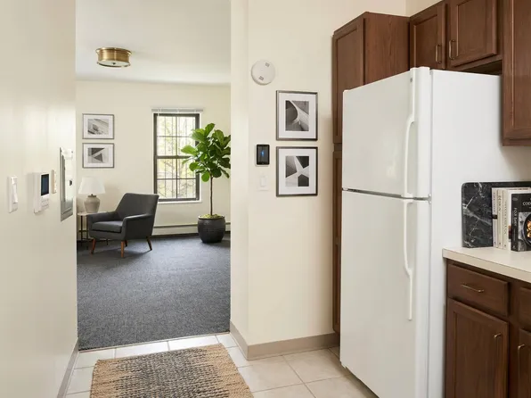 550 Massachusetts Ave, Boston, MA