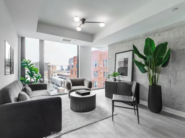 47 Mutual St #605, Toronto, ON M5B 2A9