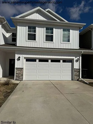 3219 NW Cedarwood Ln Photo 1