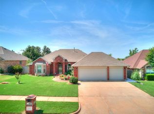 204 NW 160th St, Edmond, OK 73013