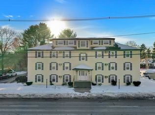 28 Main St APT 1, North Reading, MA 01864