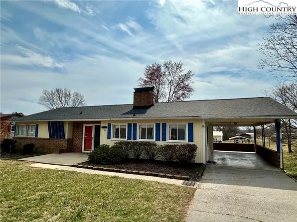 178 Cedar Valley, Hudson, NC 28638