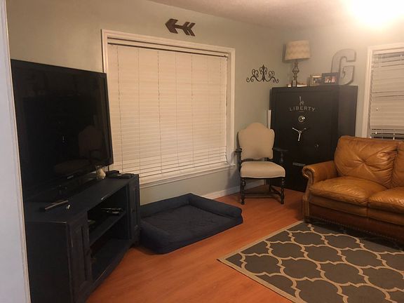 5th image of 33845 Silver Pine Dr