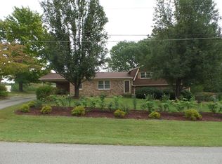 985 Hawthorn Dr, Cookeville, TN 38501