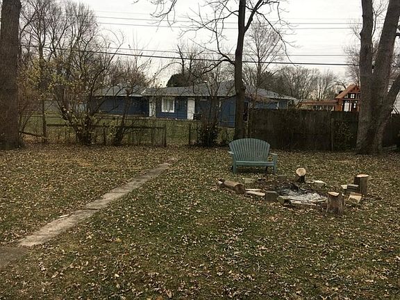 3rd image of 6725 E 52nd St