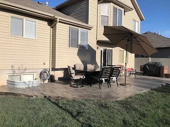 Natural Gas ran to patio