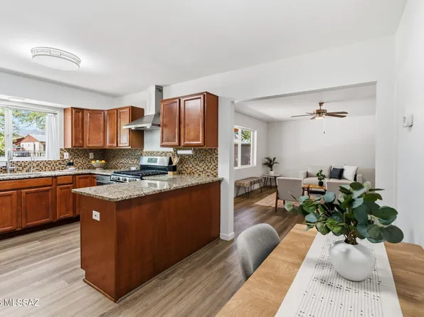 2828 E 20th St, Tucson, AZ 85716