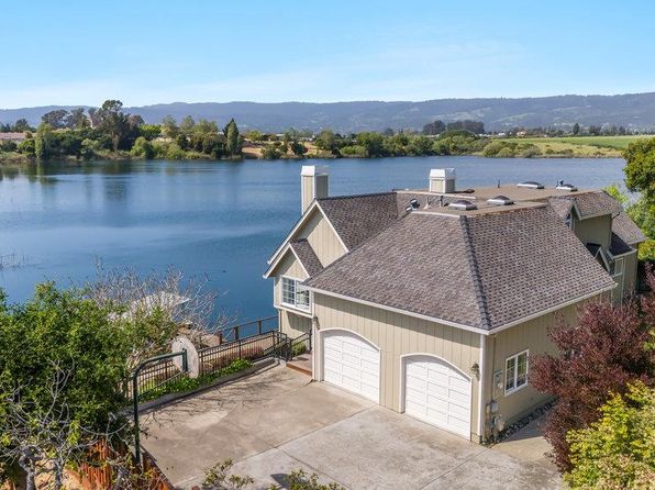 31 Cutter Dr, Watsonville, CA 95076