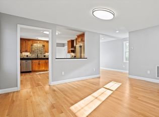 144 Lincoln Rd #1, Lincoln, MA 01773