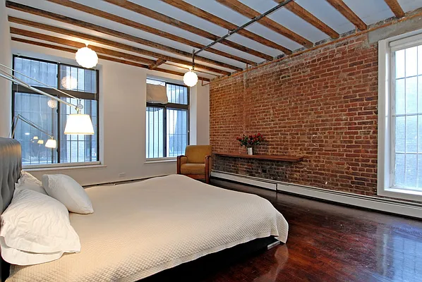 Sold by Corcoran | media 22