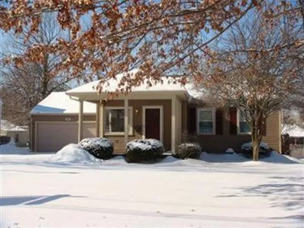 122 Marcia Dr, Austintown, OH 44515