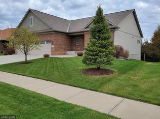 468 Canyon Blvd, Hudson, WI 54016