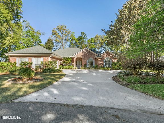 4th image of 3648 ROYAL TROON Court