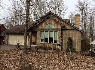 834 S Shore Trl, Central City, PA 15926