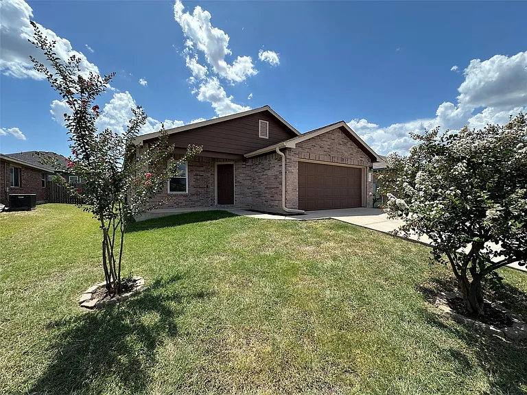 705 Morgan Dr — Photo 18