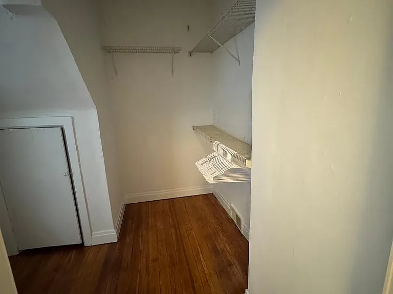 walk in closet from master