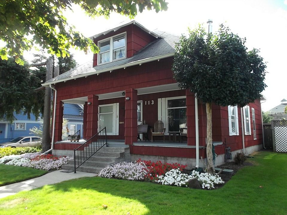 1st image of 113 N Oak St