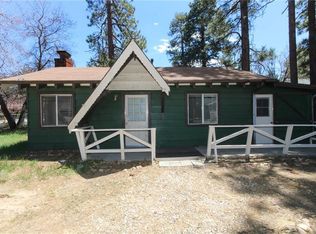 512 Barton Ln, Sugarloaf, CA 92386