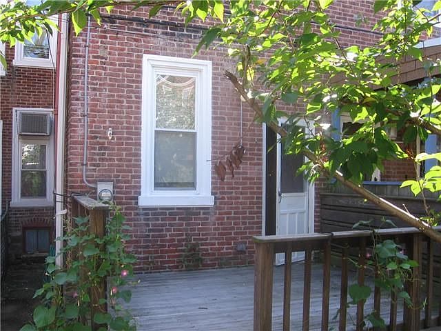 2nd image of 5122 Saul St