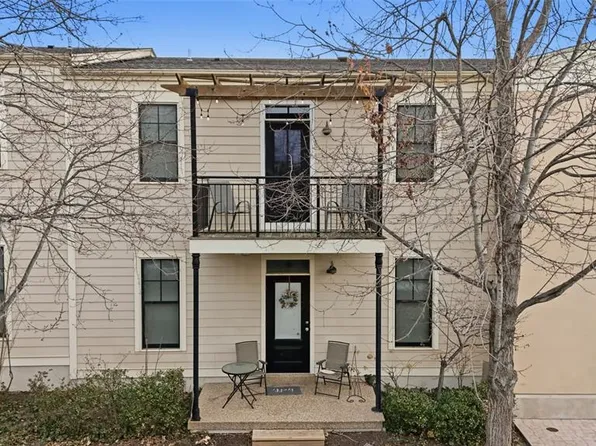 3400 Hiram St APT B2, Saint Charles, MO 63301