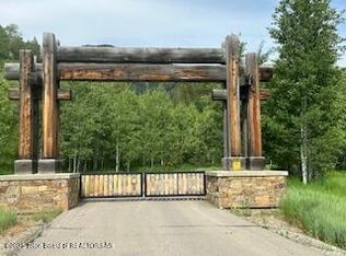 11 & 12 Windsong Way, Alpine, WY 83128