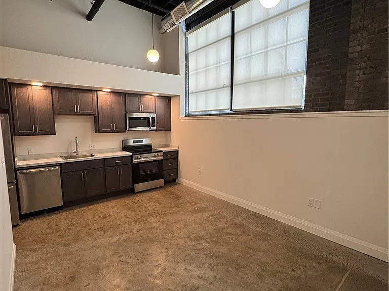 1786 Main St #115 — Photo 10