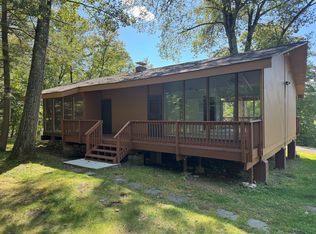 24 Reception Rd, Tuxedo Park, NY 10987