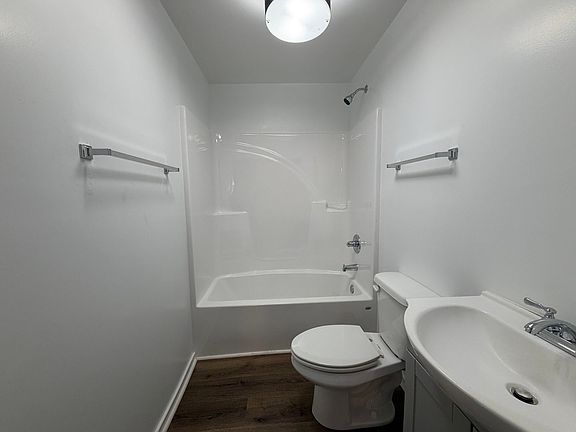 4th image of 153 Gholston St