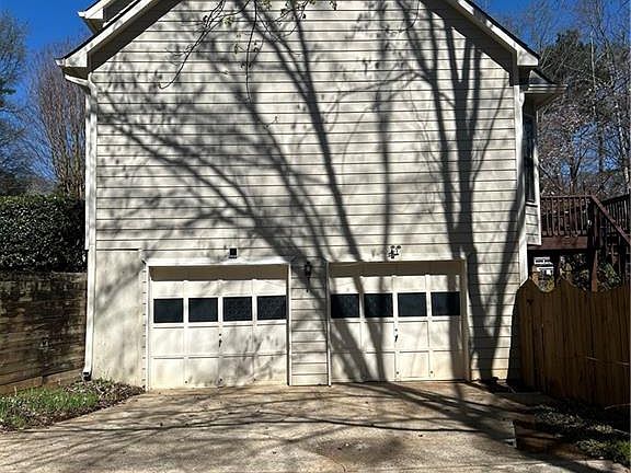 2nd image of 1237 Raleigh Way