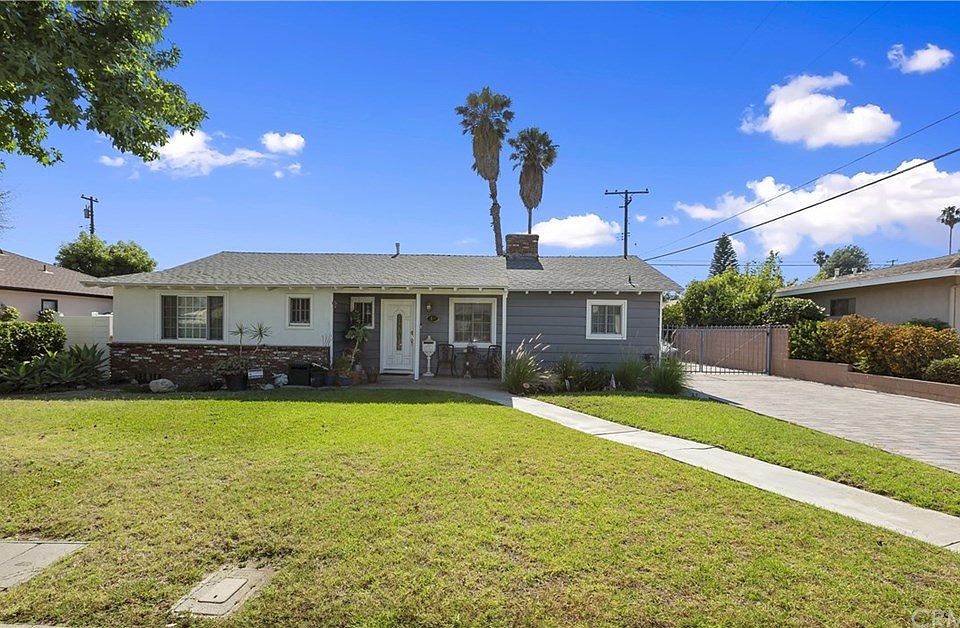1st image of 1319 Claremont Pl