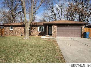 117 Longstreet Ct, Bethalto, IL