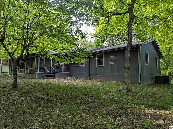 2nd image of 1557 Indian Hills Trl