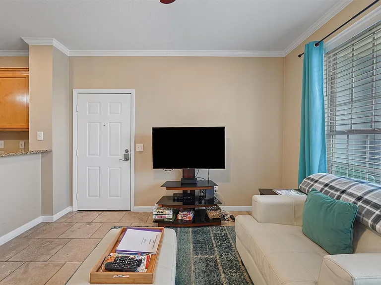 7000 Seawall Blvd #911 — Photo 23