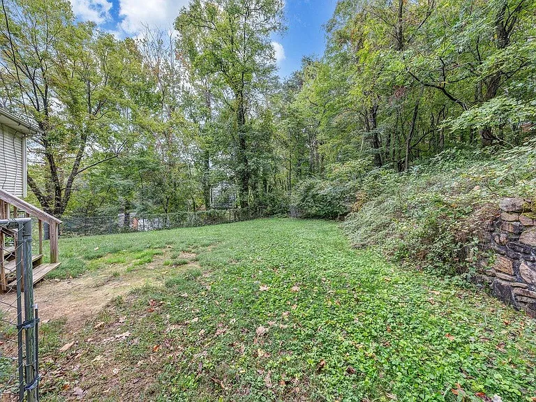 3777 Tomley Dr — Photo 28