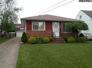 4614 Williamston Ave, Brooklyn, OH