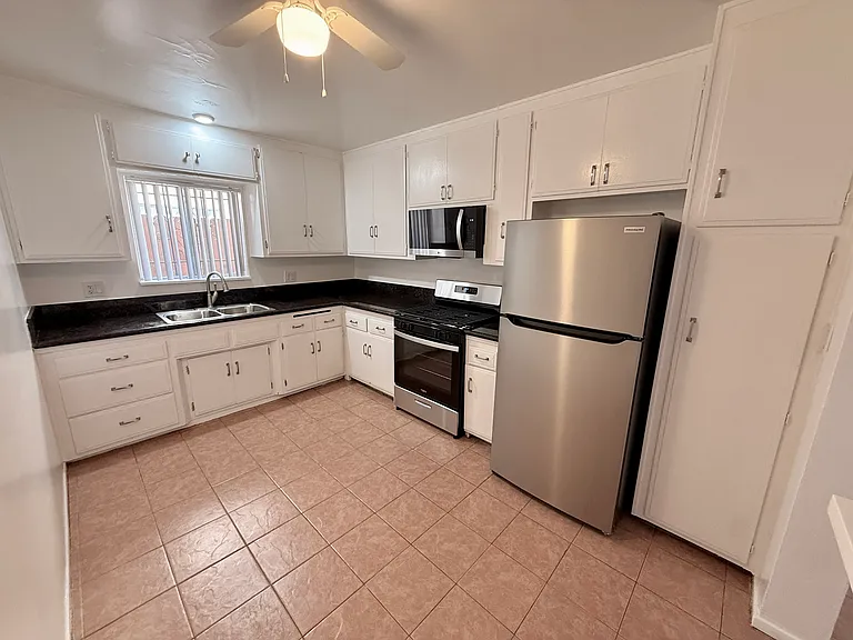 1072 Belmont Ave #1 — Photo 3