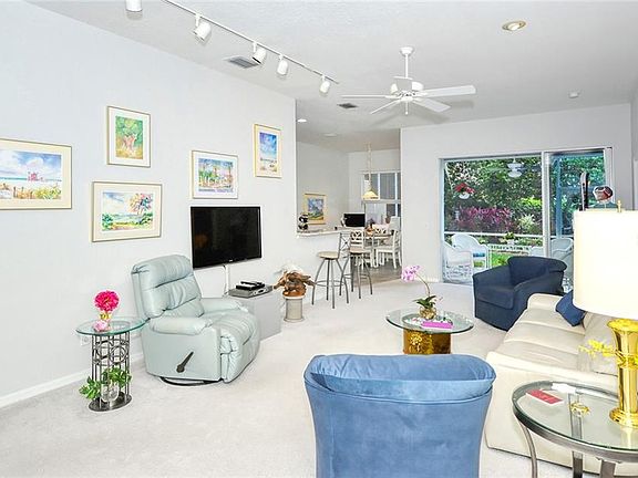 2nd image of 9406 Forest Hills Cir