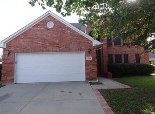 8304 Woodland Way, Fort Worth, TX 76137