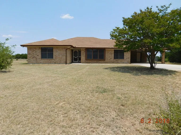 2315 E Highway 190 — Photo 1