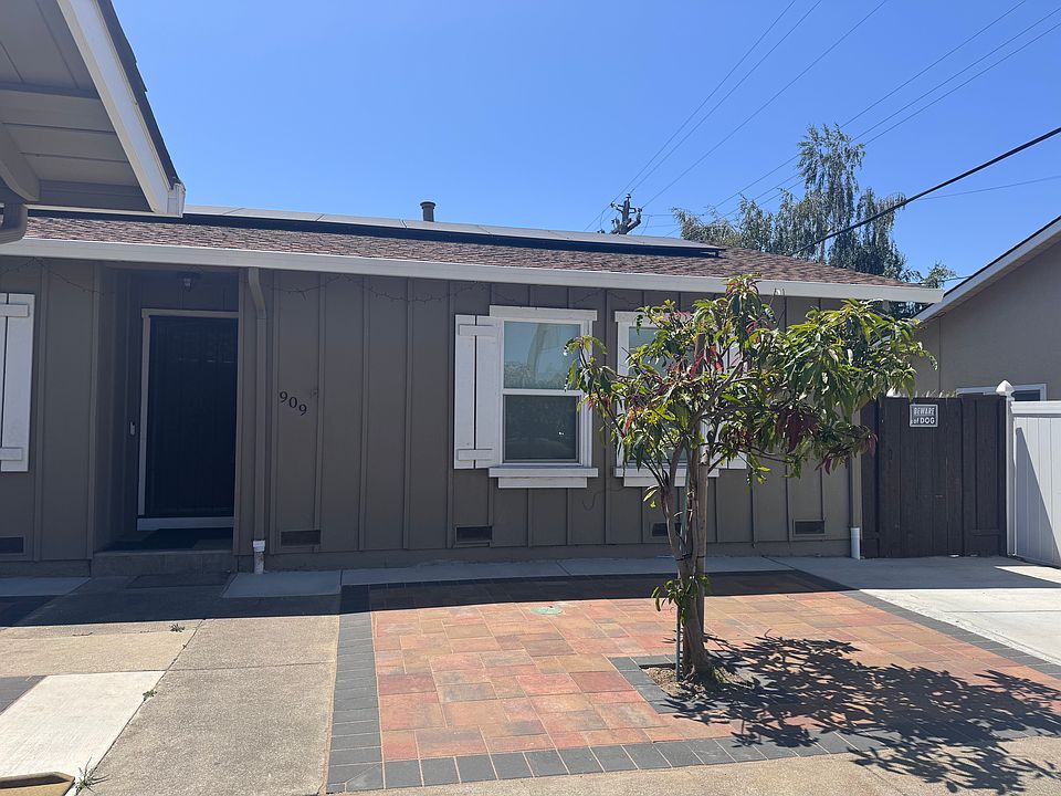 1st image of 909 Henderson Ave